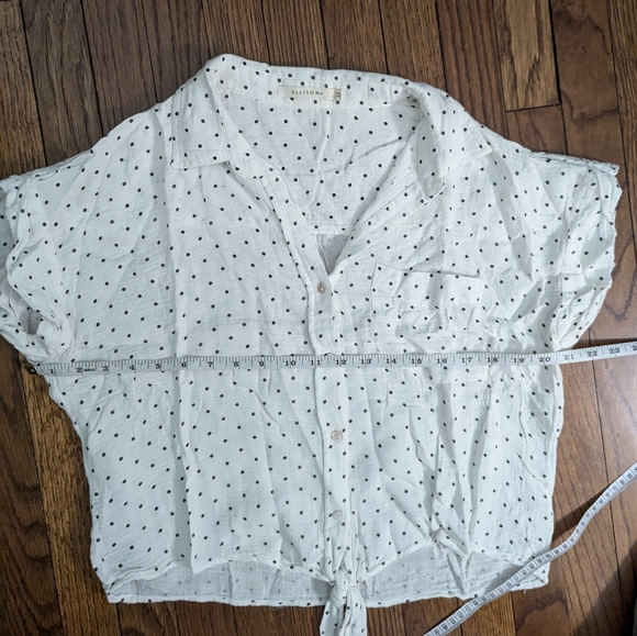 EUC polka dot tie-front cropped Ellison short sleeve gauzy cotton shirt - Picture 10 of 12